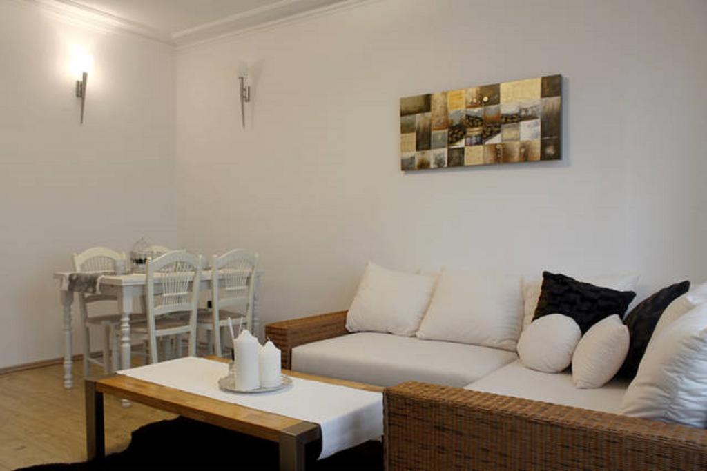 פראג Apartment Argentinska 8 מראה חיצוני תמונה